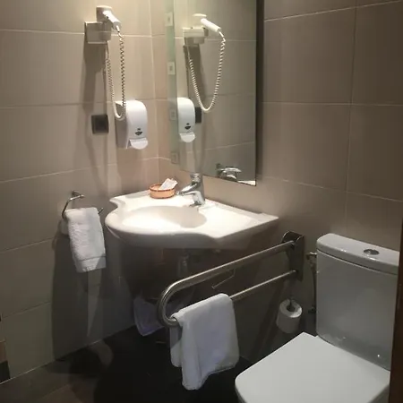 酒店 La Bodega 拉·阿尔穆尼亚·多纳·G