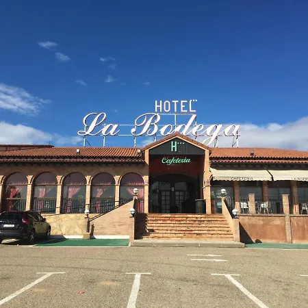 La Bodega Hotel 3*