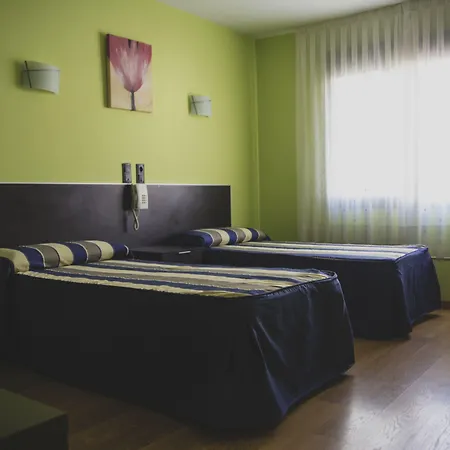 Hotell La Bodega La Almunia de Doña Godina
