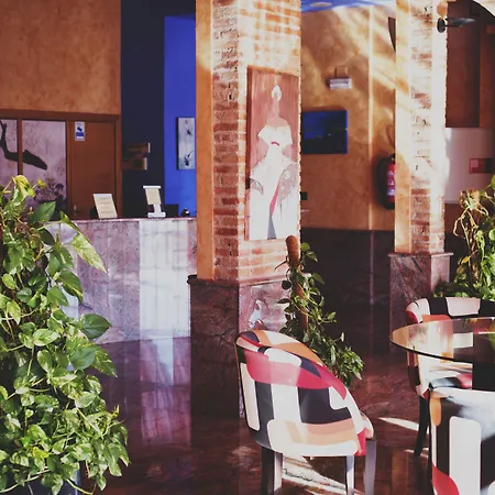 La Bodega 酒店 拉·阿尔穆尼亚·多纳·G