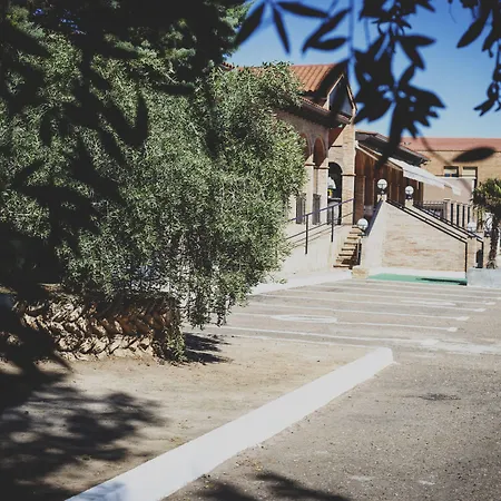 酒店 La Bodega 拉·阿尔穆尼亚·多纳·G