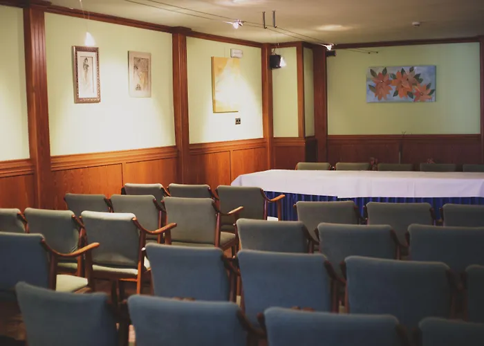 فندق La Bodega 3*