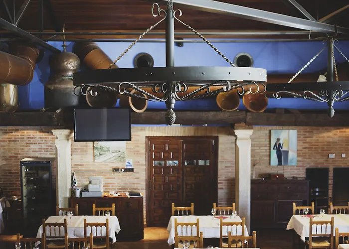 Hotell La Bodega La Almunia de Doña Godina