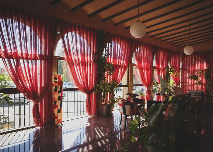 Hotell La Bodega La Almunia de Doña Godina